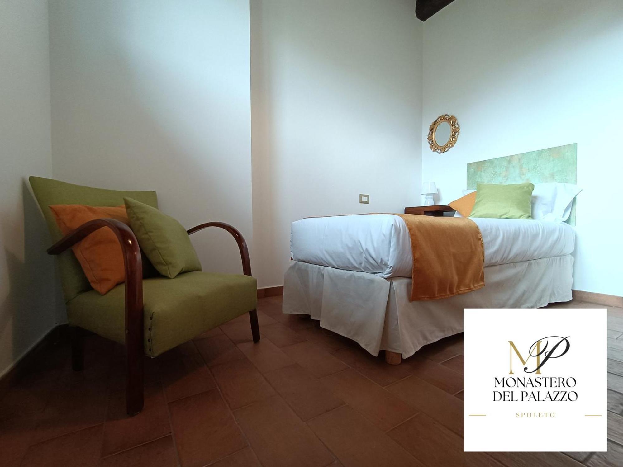 ספולטו Monastero Del Palazzo Casa Vacanze מראה חיצוני תמונה